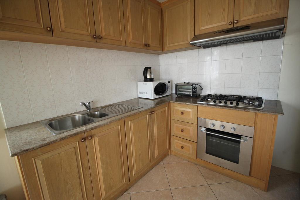 Two Bedroom Balcony Apartment With Spa Bath